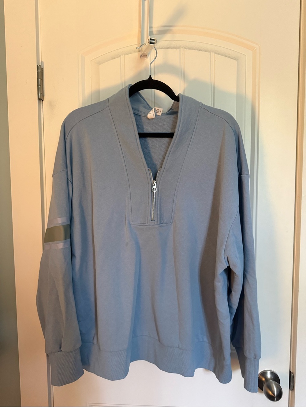 Yogalicious Women’s Light Blue Zip Pullover